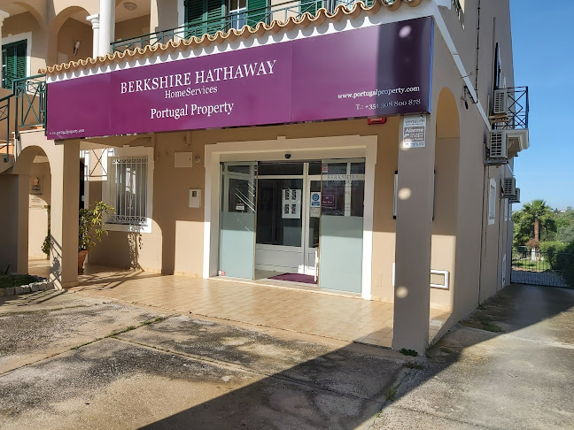 Berkshire Hathaway HomeServices Portugal Property Golden Triangle Office - PortugalProperty.com Horário de abertura