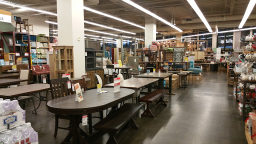 Cost Plus World Market, 890 Jefferson Ave, Redwood City, CA 94063, USA, 