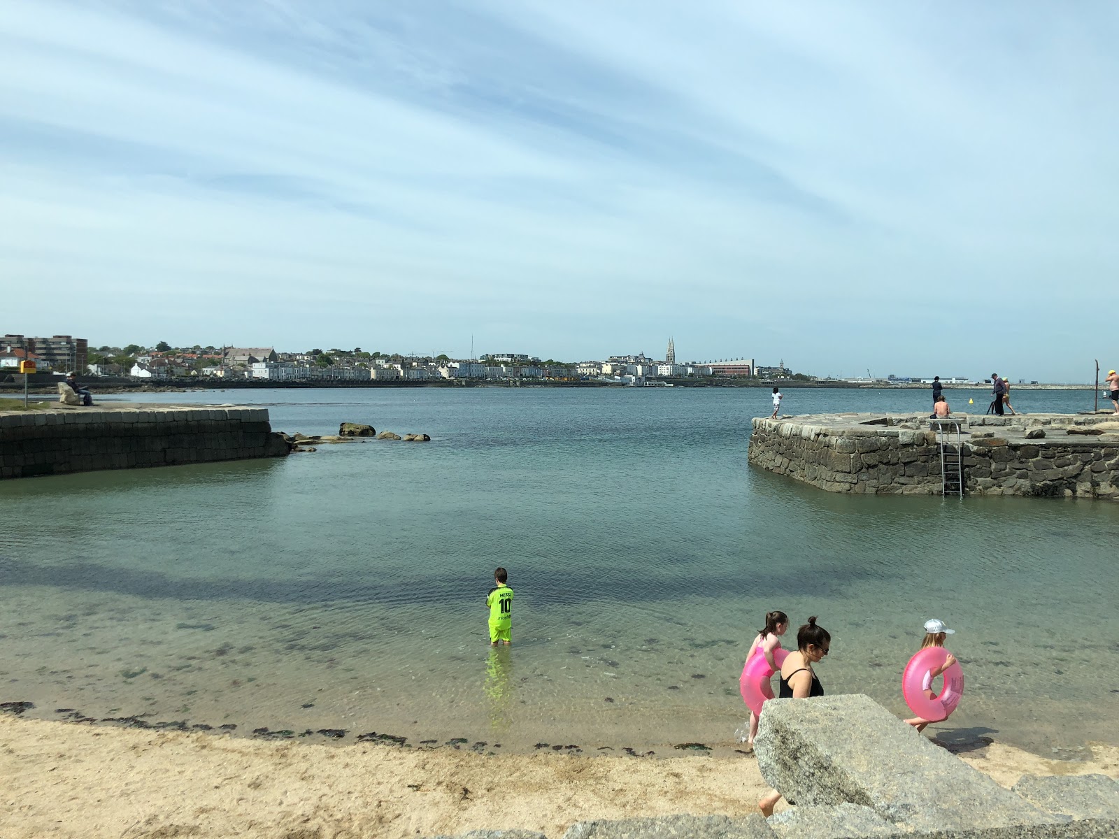 Zdjęcie Sandycove beach i osada