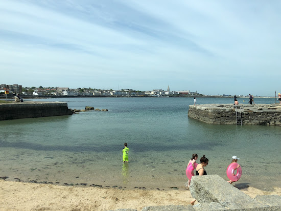 Sandycove beach
