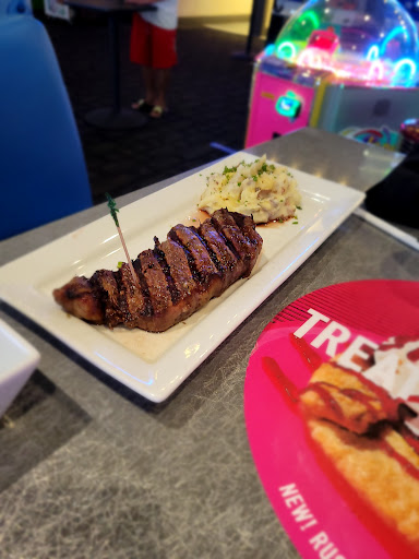 Sports Bar «Dave & Busters», reviews and photos