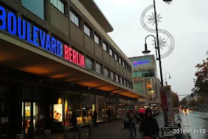 Boulevard Berlin image