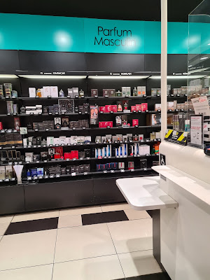 SEPHORA LORIENT NAYEL à Lorient