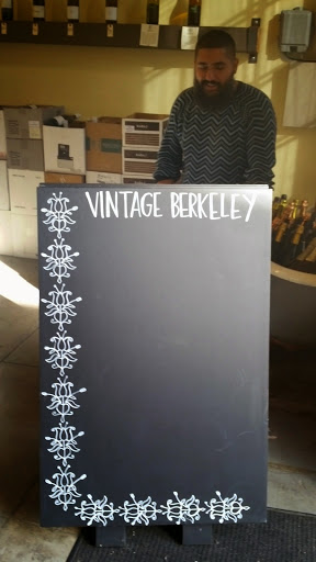 Wine Store «Vintage Berkeley», reviews and photos, 2113 Vine St, Berkeley, CA 94709, USA