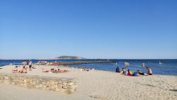 Photo de La Plagette Beach avec un rivage spacieux