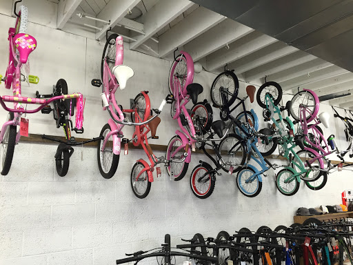 Bicycle Store «Motion Bike Shop», reviews and photos, 914 Aviation Blvd, Hermosa Beach, CA 90254, USA