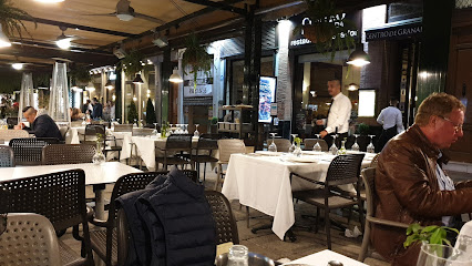 Restaurante Centro de Granada - Pl. de Bib-Rambla, 9, 18001 Granada, Spain
