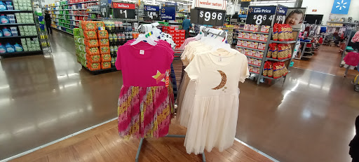 Department Store «Walmart Supercenter», reviews and photos, 7625 Doering Dr, Florence, KY 41042, USA