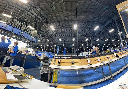 Electronics Store «Best Buy», reviews and photos, 5000 W 147th St, Hawthorne, CA 90250, USA