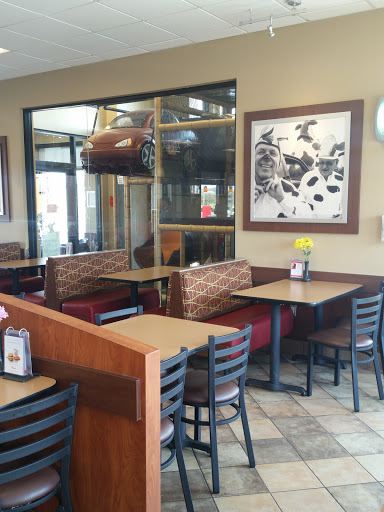 Fast Food Restaurant «Chick-fil-A», reviews and photos, 301 E Loop Rd, Wheaton, IL 60189, USA