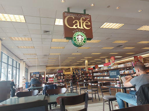Book Store «Barnes & Noble», reviews and photos, 1156 US-46, Woodland Park, NJ 07424, USA
