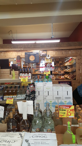 Liquor Store «I & S Wine And Spirits», reviews and photos, 1025 W 63rd St, Chicago, IL 60621, USA