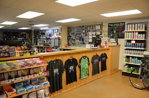 Bicycle Store «Sugar Bottom Bikes LLC», reviews and photos, 325 N Dubuque St, North Liberty, IA 52317, USA