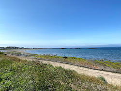 Maidens Beach'in fotoğrafı düz ve uzun ile birlikte