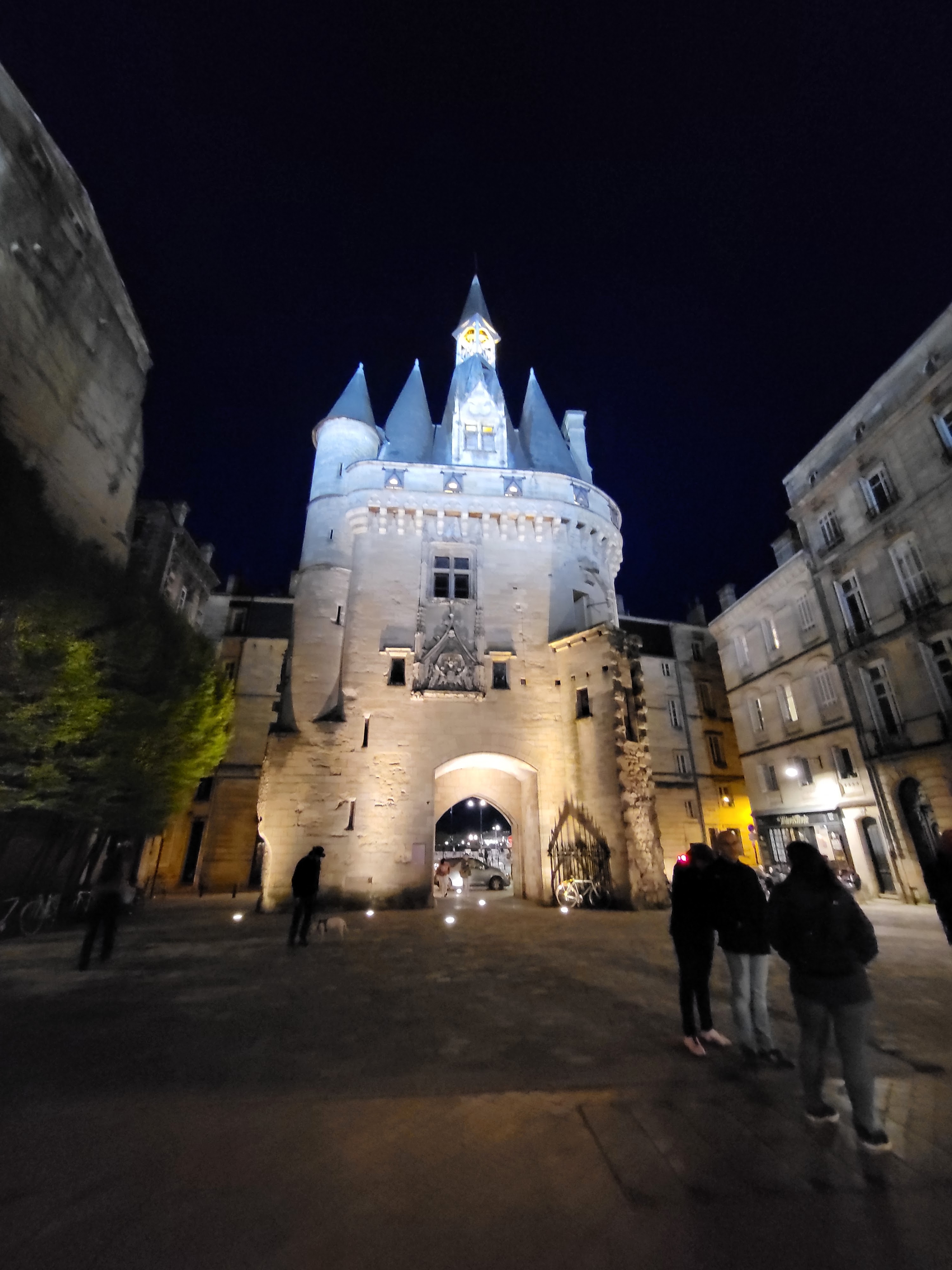 Photo n° 1 de l'avis de Enrique.e fait le 08/04/2023 à 21:59