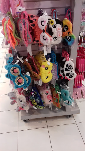 Shopping Mall «Livingston Mall», reviews and photos, 112 Eisenhower Pkwy, Livingston, NJ 07039, USA