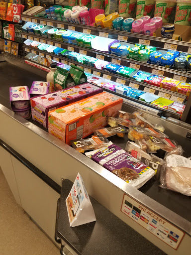 Supermarket «Wegmans», reviews and photos, 5000 Wegmans Dr, Bethlehem, PA 18017, USA