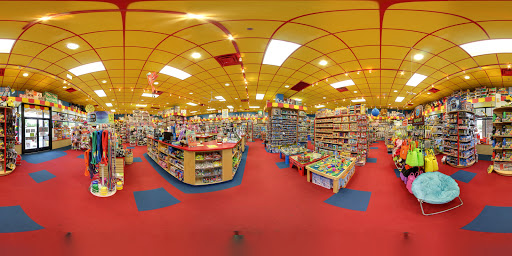 Game Store «Toys & Co. - Friendly Center», reviews and photos, 3110 Northline Ave, Greensboro, NC 27408, USA
