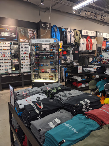 Sunglasses Store «Oakley Vault», reviews and photos, 3939 S Interstate Hwy 35 #191, San Marcos, TX 78666, USA