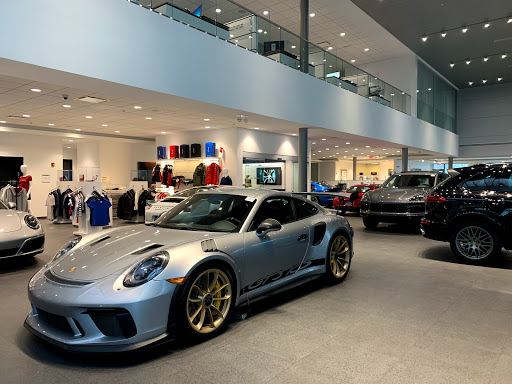 Porsche Dealer «Porsche Exchange», reviews and photos, 2300 Skokie Valley Rd, Highland Park, IL 60035, USA