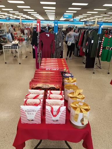 Clothing Store «Ross Dress for Less», reviews and photos, 1180 Stafford Market Pl, Stafford, VA 22556, USA
