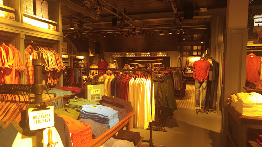 Clothing Store «Hollister Co.», reviews and photos, 8000 Biscayne Blvd #806, Plantation, FL 33388, USA