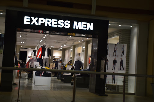 Clothing Store «Express», reviews and photos, 30 Mall Dr W, Jersey City, NJ 07310, USA
