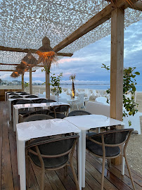 Atmosphère du Le B - Restaurant de plage à La Baule-Escoublac - n°11