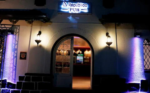 A República PUB image