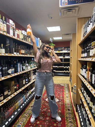 Wine Store «Tewksbury Fine Wine & Spirits», reviews and photos, 1 Old Turnpike Rd, Oldwick, NJ 08858, USA
