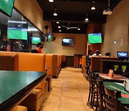 Wingstop Arenal photo