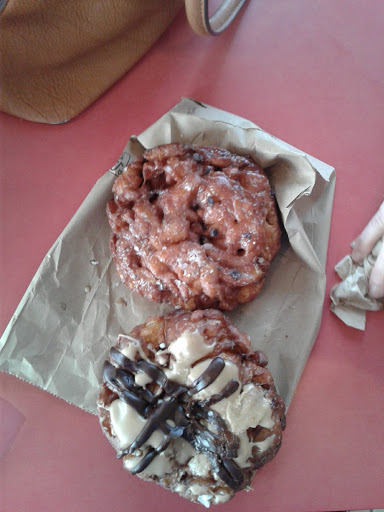 Coffee Shop «Daynight Donuts», reviews and photos, 2234 Fairgrounds Rd NE, Salem, OR 97301, USA
