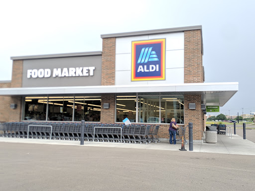 Supermarket «ALDI», reviews and photos, 140 E Poyntz Ave, Manhattan, KS 66502, USA