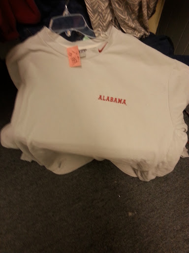 Second Hand Store «Lovelady Thrift Store», reviews and photos, 2402 Old Springville Rd, Center Point, AL 35215, USA