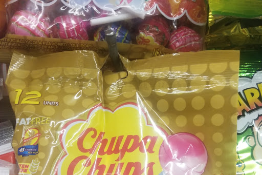 Dollar Store «Dollar Tree», reviews and photos, 21700 W Eleven Mile Rd, Southfield, MI 48076, USA