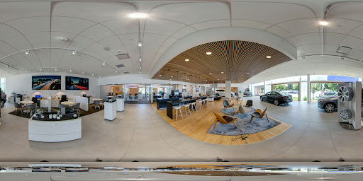 Car Dealer «Patrick Volvo», reviews and photos, 1600 E Higgins Rd, Schaumburg, IL 60173, USA