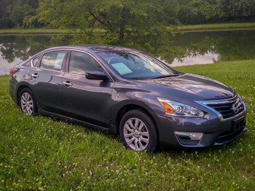 Used Car Dealer «Warehouse Auto Company Inc.», reviews and photos, 1272 IA-965, Swisher, IA 52338, USA