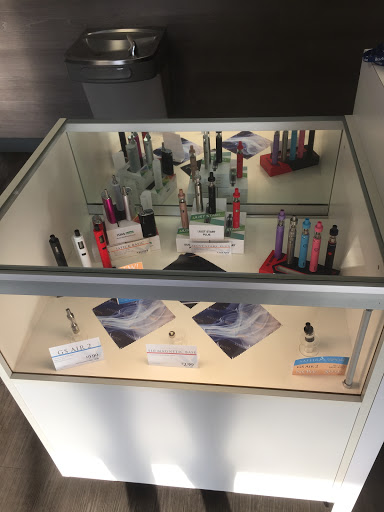 Vaporizer Store «Saffire Vapor Retail Store», reviews and photos, 3075 Wilma Rudolph Blvd, Clarksville, TN 37040, USA