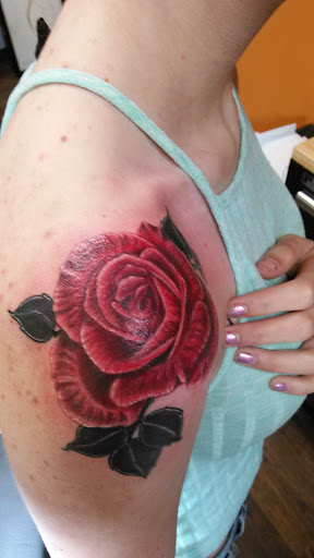 Tattoo Shop «Art & Soul Tattoo», reviews and photos, 6021 S Westnedge Ave, Portage, MI 49002, USA