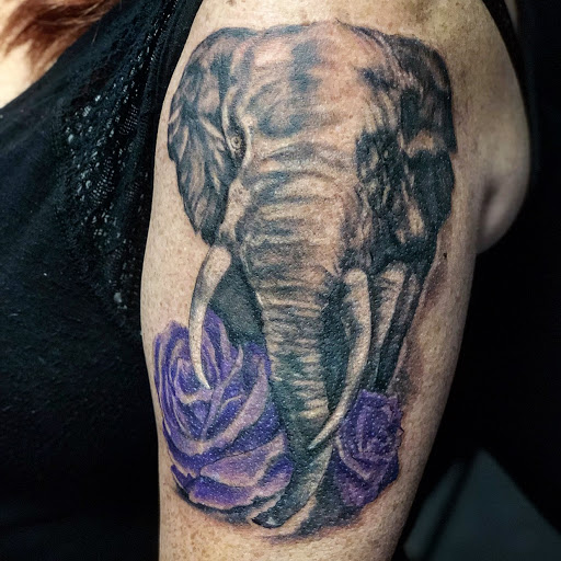 Tattoo Shop «PAS Tattoos», reviews and photos, 1735 E Ohio Pike, Amelia, OH 45102, USA