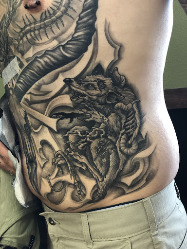 Tattoo Shop «Cyclops Tattoos», reviews and photos, 1406 Fruitvale Blvd, Yakima, WA 98902, USA