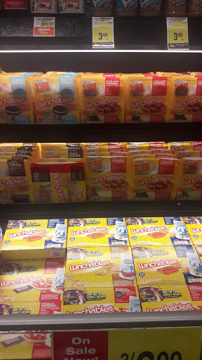 Grocery Store «Albertsons», reviews and photos, 215 N Carrier Pkwy, Grand Prairie, TX 75050, USA