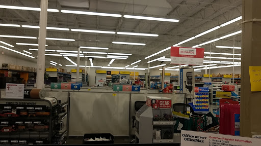 Office Supply Store «OfficeMax», reviews and photos, 2845 Veterans Memorial Pkwy, St Charles, MO 63303, USA