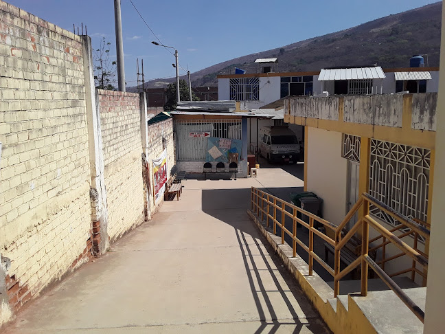 Centro de Salud - Magllanal