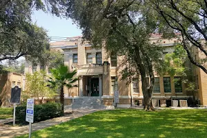 Jim Wells County Court House image