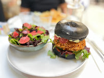 Hamburger végétarien du Restaurant de poisson MERSEA Beaupassage à Paris - n°10