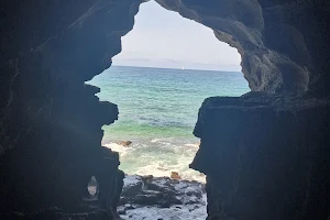 Hercules Caves image