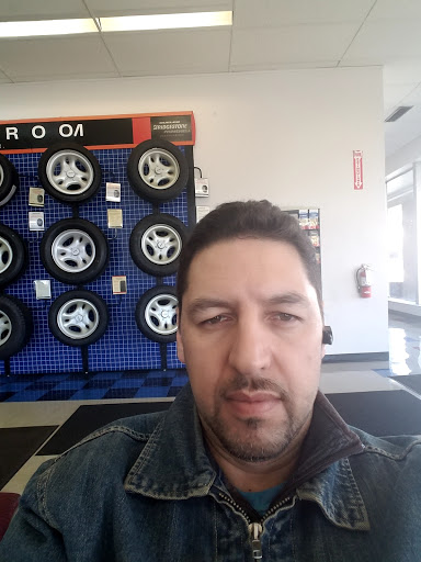 Tire Shop «Firestone Complete Auto Care», reviews and photos, 520 Mannheim Rd, Hillside, IL 60162, USA