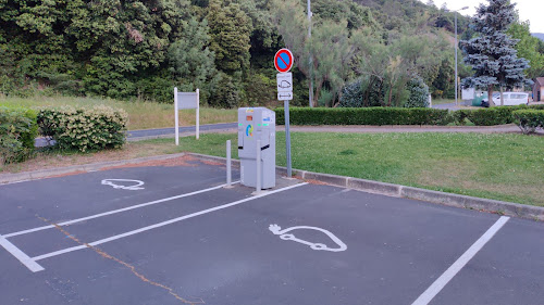 Borne de recharge de véhicules électriques RÉVÉO Charging Station Lamalou-les-Bains