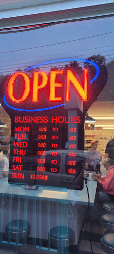 Donut Shop «Mary Lou Donuts», reviews and photos, 1830 S 4th St, Lafayette, IN 47905, USA